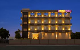 Click Hotel Bhuj